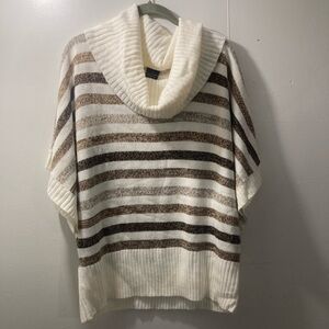 💰5/$10 NWT Faded Glory cowl neck sweater